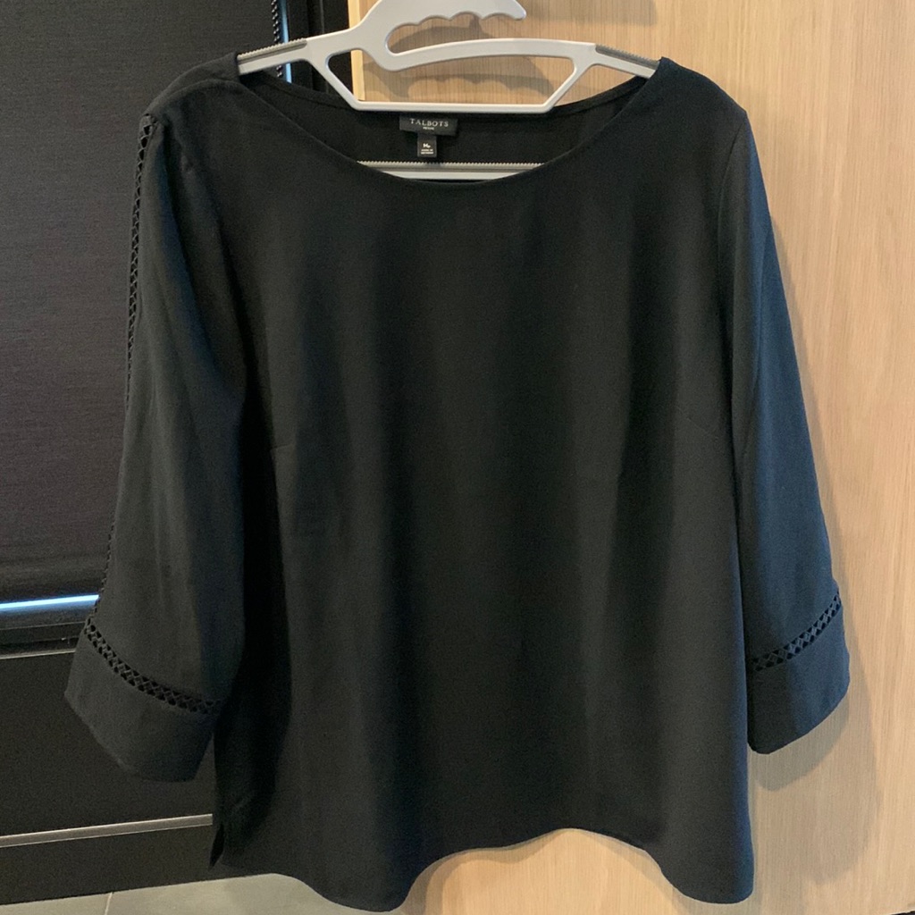 Talbots Blouse, Mp, Black, Like New Condition.